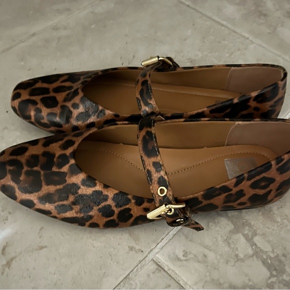 Dolce Vita Mary Jane Animal Print Flats - Picture 5 of 7